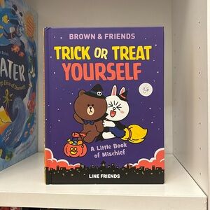 Brown & Friends Trick or Treat Yourself: A little Books of Mischief🎃